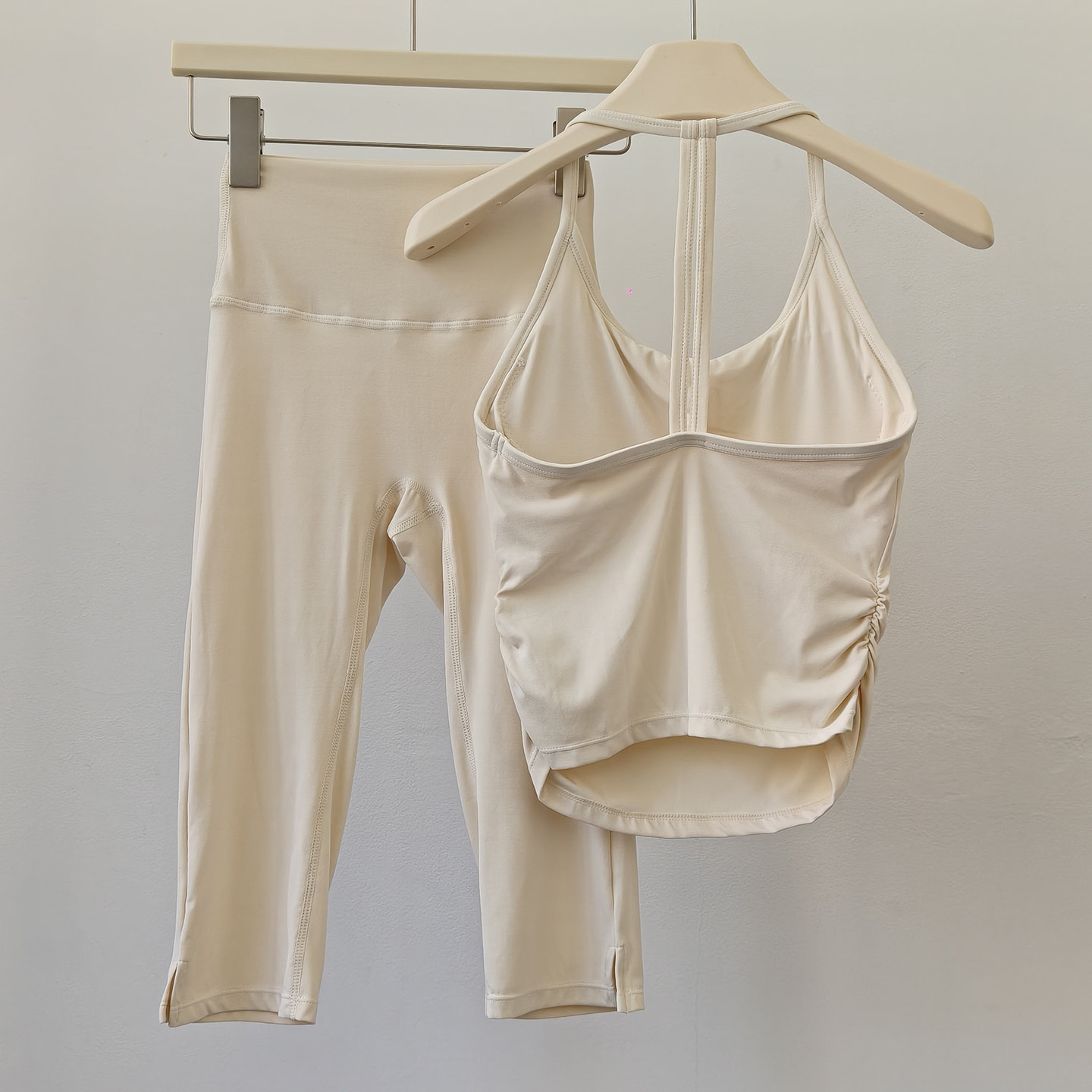 Комплект для йоги: облегающий  – обзор и цена Underwire Bra Padded